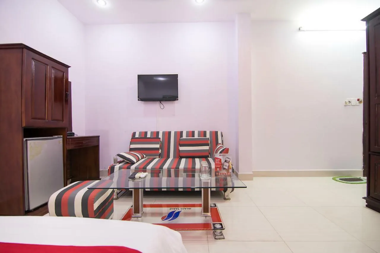 Reddoorz Near Cau Song Han 2 Da Nang Hotell