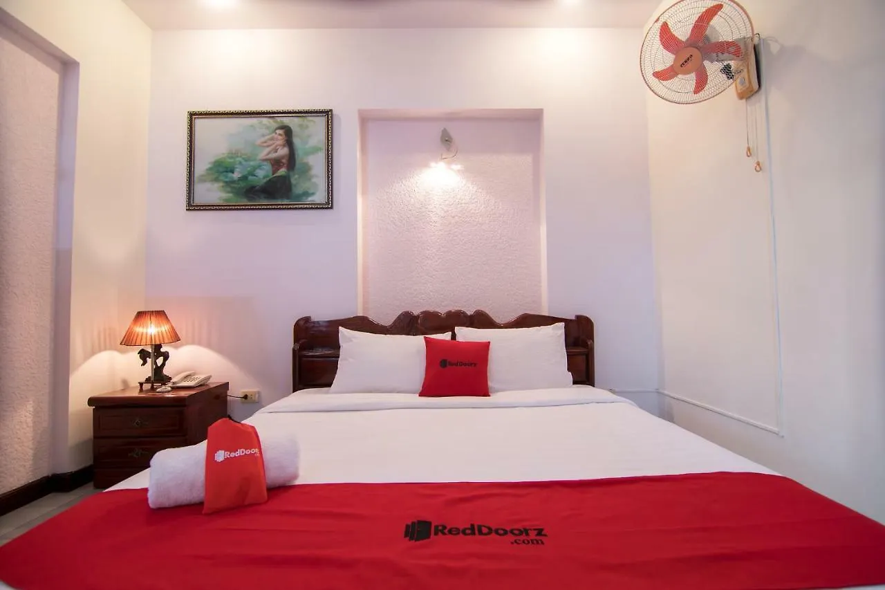 Reddoorz Near Cau Song Han 2 Da Nang 2*,  Vietnam