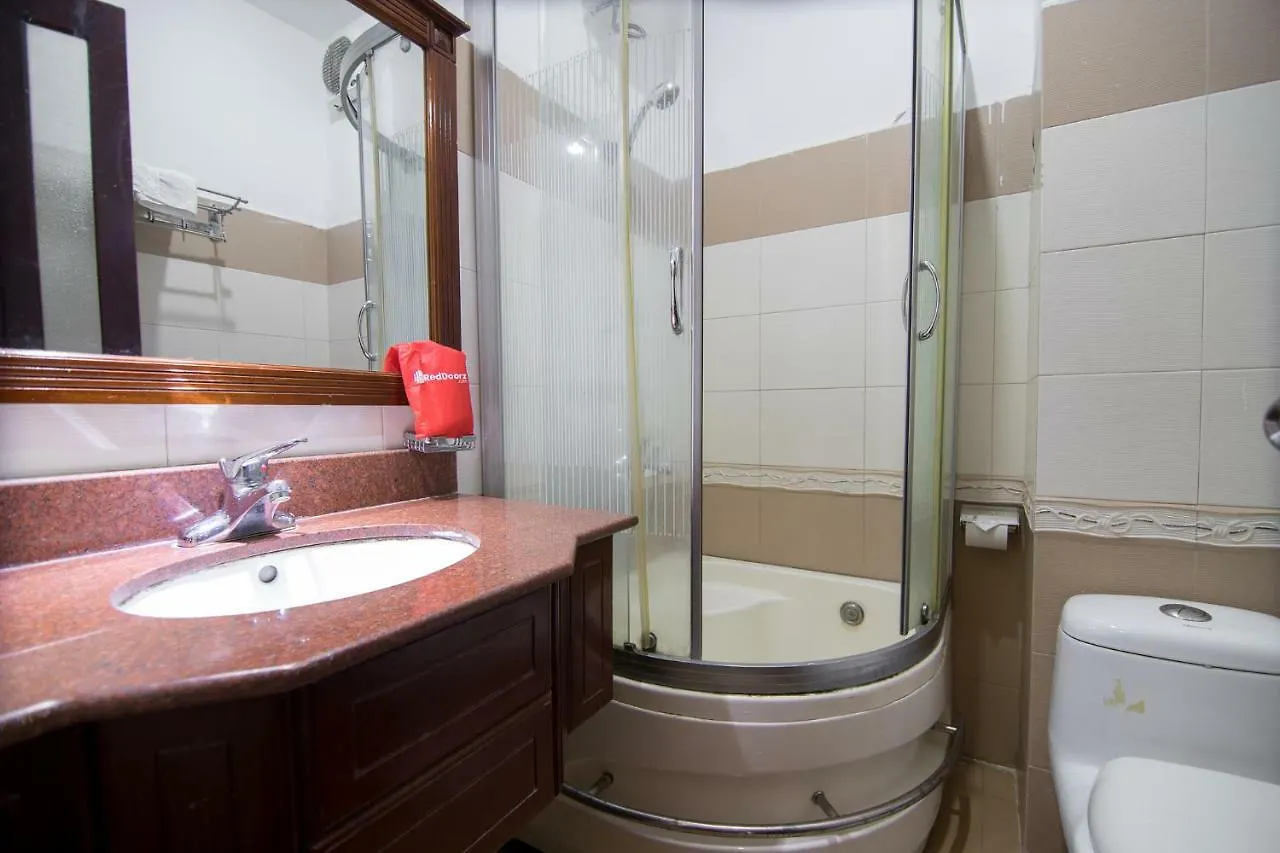 Reddoorz Near Cau Song Han 2 Da Nang Hotel