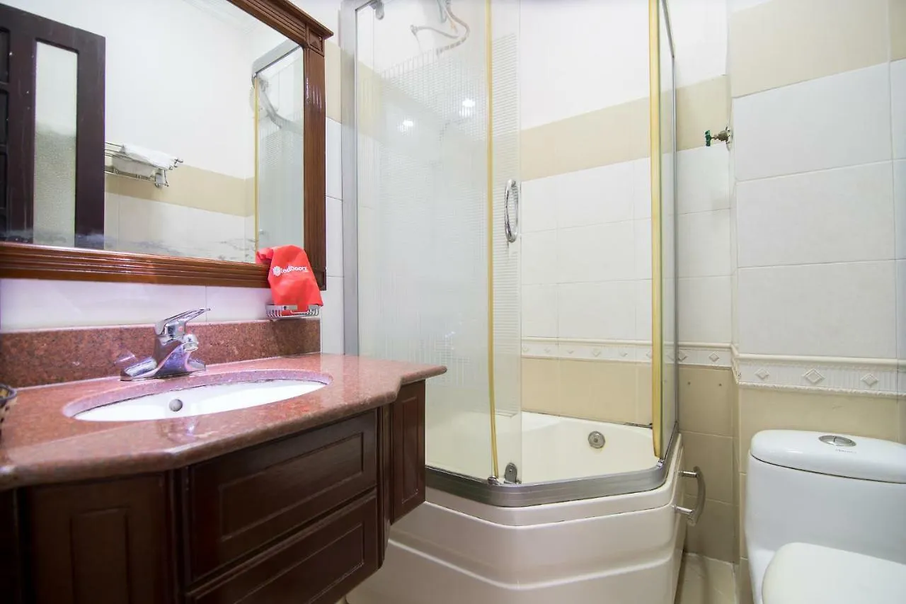 Reddoorz Near Cau Song Han 2 Da Nang 2*,