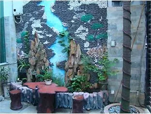 Reddoorz Near Cau Song Han 2 Da Nang Hotel